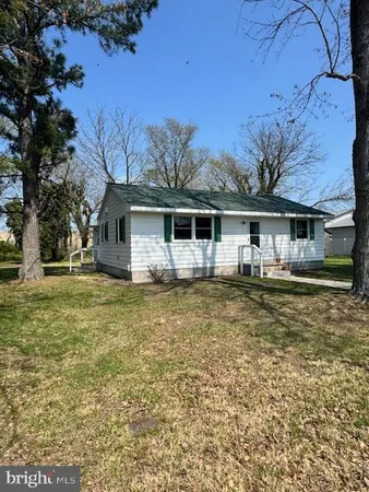 $269,900 | 345 South Railroad Avenue, Georgetown, DE 19947