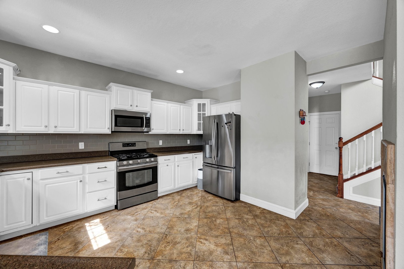 1711 Glenbridge Road Bloomington, IL 61704 - Photo 14 of 54