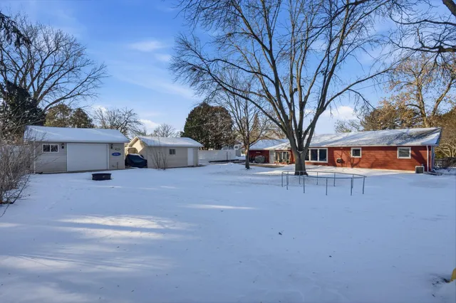 $300,000 | 1035 7th Avenue, Platteville, WI 53818
