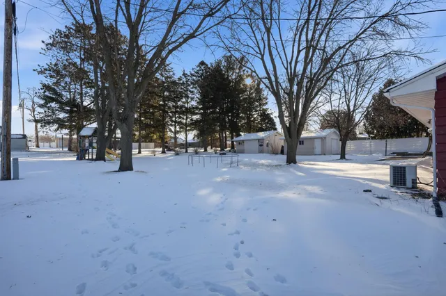 $300,000 | 1035 7th Avenue, Platteville, WI 53818