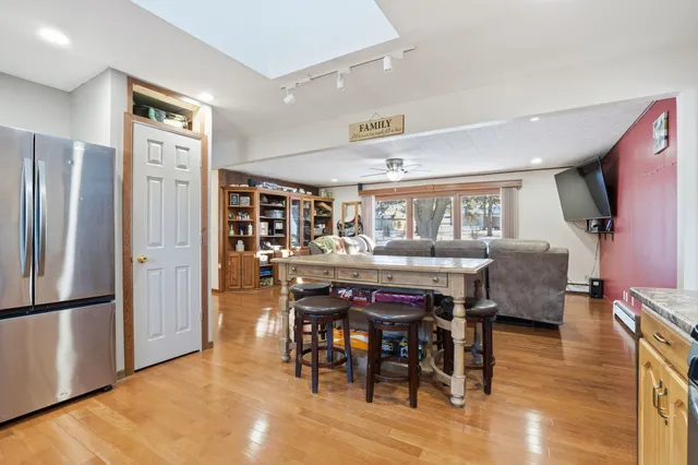 $300,000 | 1035 7th Avenue, Platteville, WI 53818