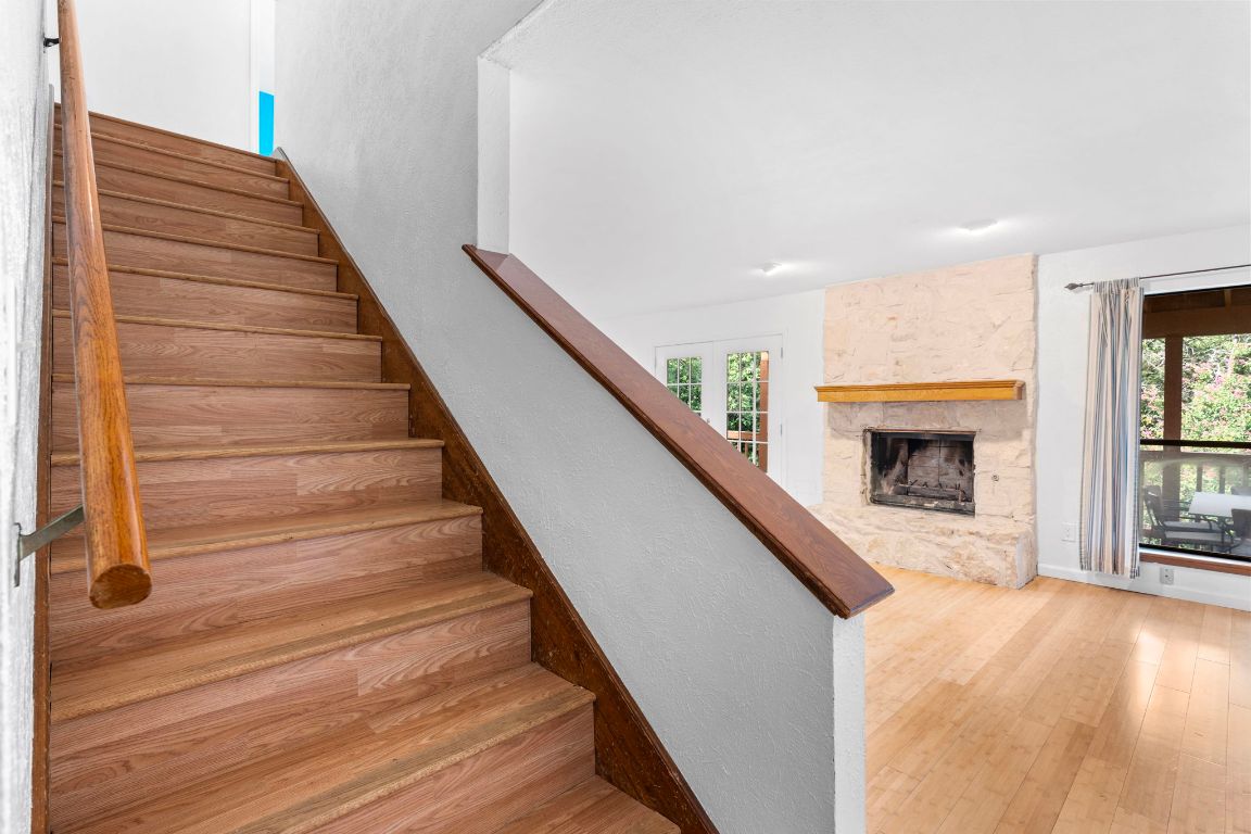 1205 Dusky Thrush Trail Austin, TX 78746 - Photo 16 of 39