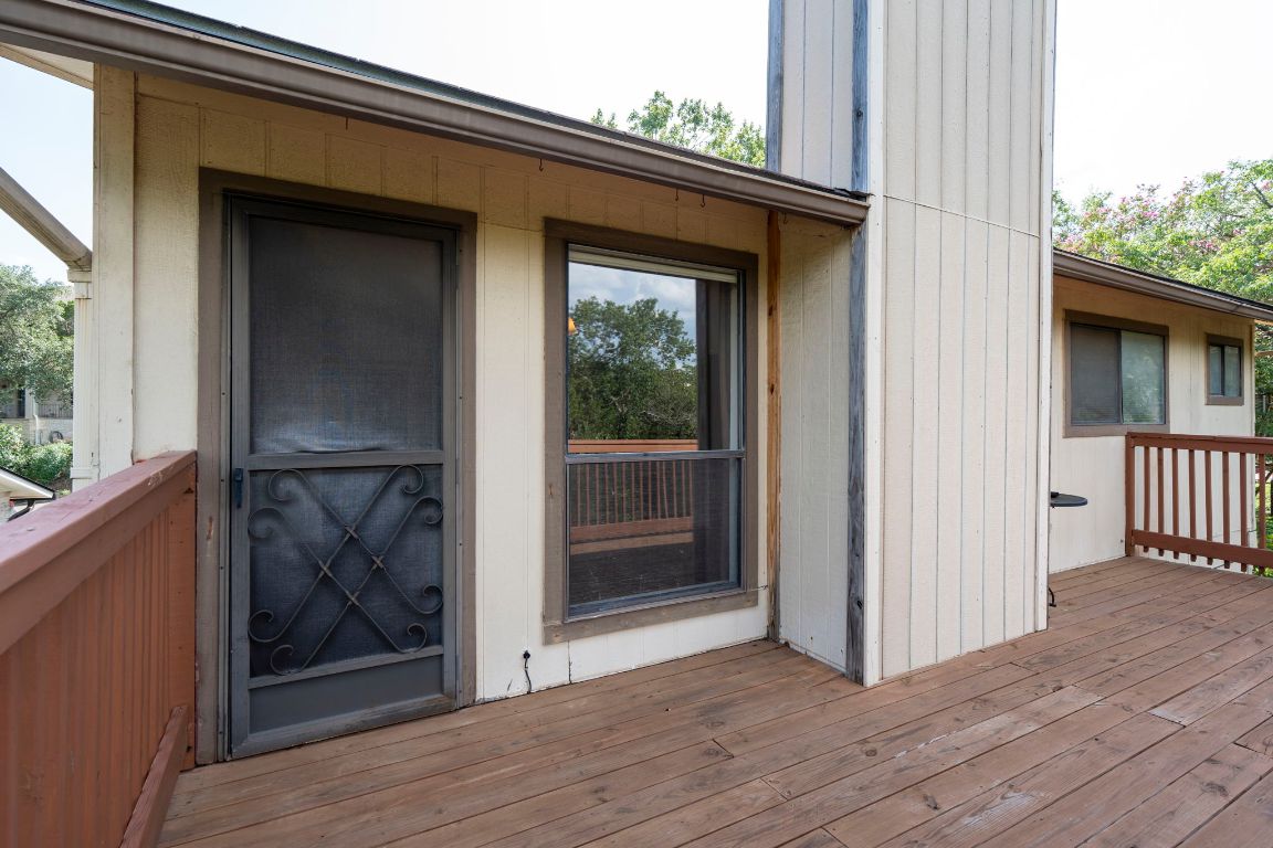 1205 Dusky Thrush Trail Austin, TX 78746 - Photo 23 of 39