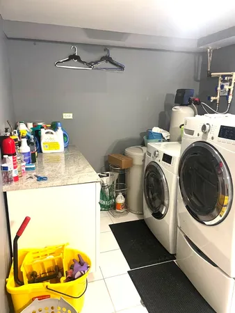 $394,900 | 23W464 Olive Court, Glendale Heights, IL 60139