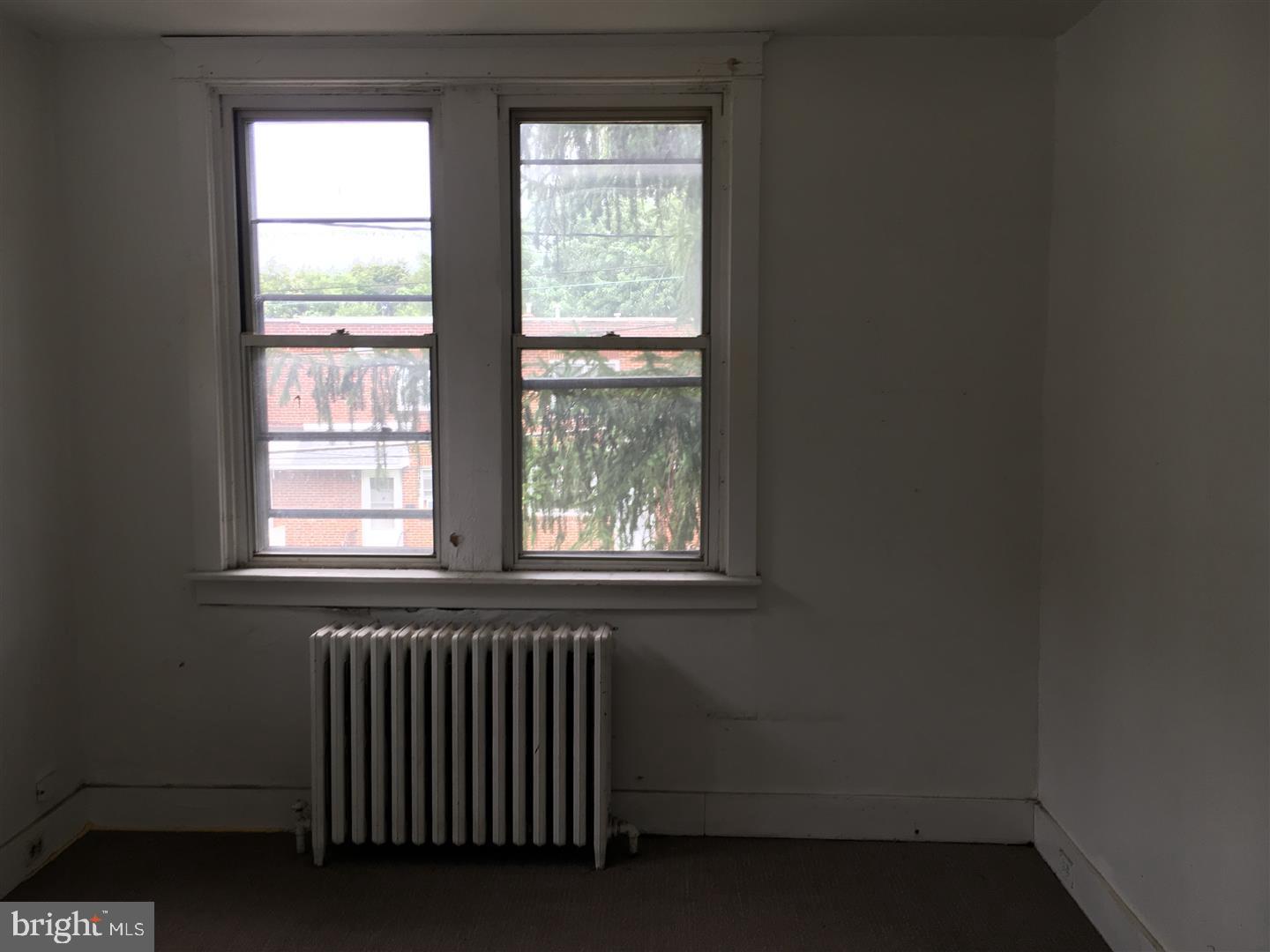 2853 Congress Road Camden, NJ 08104 - Photo 10 of 13