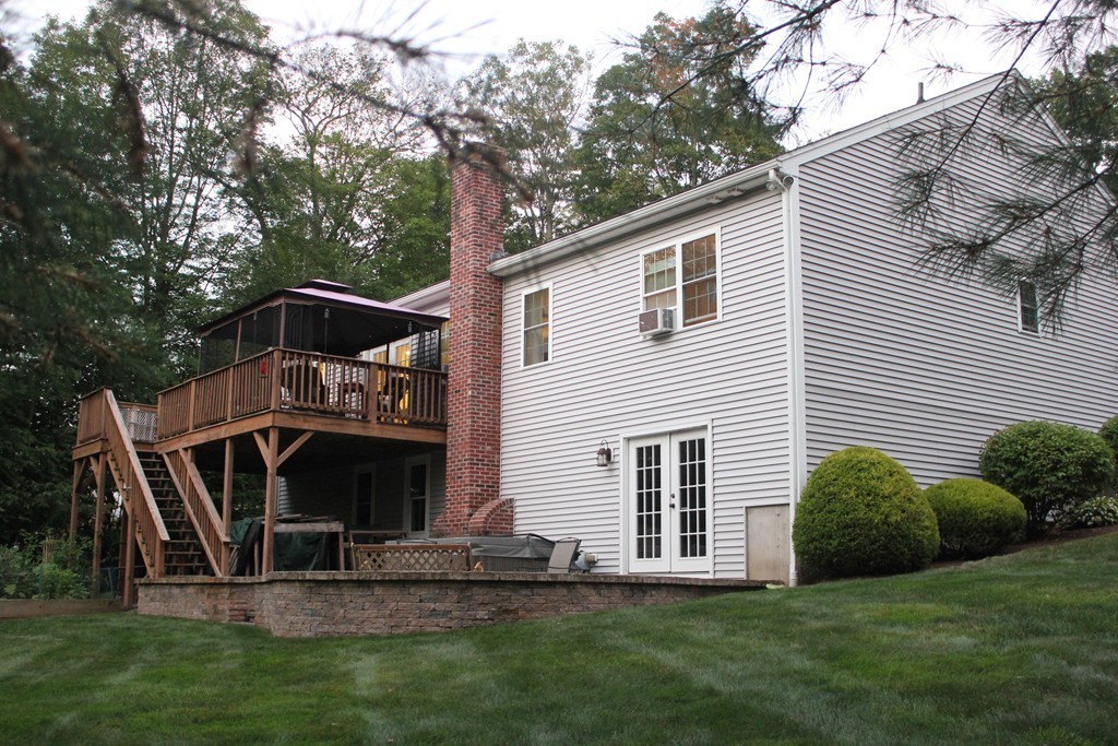 5 Wells Road Brookfield, MA 01506 - Photo 3 of 30 Gallery Image 3