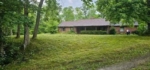 $200,000 | 15828 Hedges Road, Laurelville, OH 43135