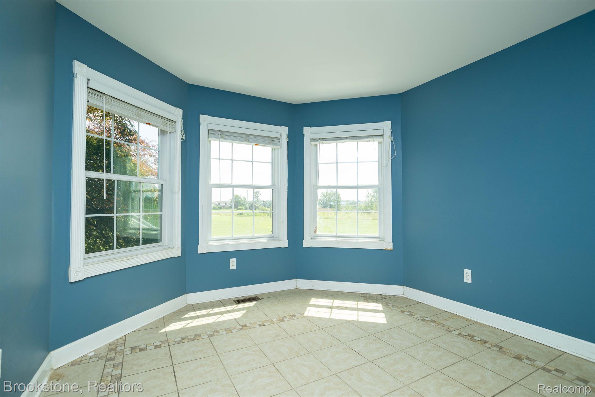 873 Minor Road Memphis, MI 48041 - Photo 13 of 38 Gallery Image 13