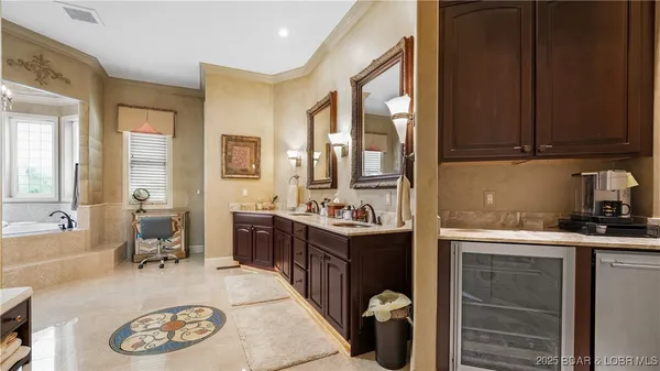 $3,295,000 | 1180 Brookhaven Lane, Sunrise Beach, MO 65079