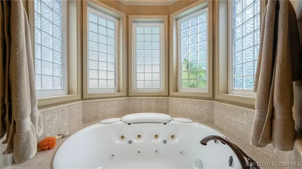 $3,295,000 | 1180 Brookhaven Lane, Sunrise Beach, MO 65079