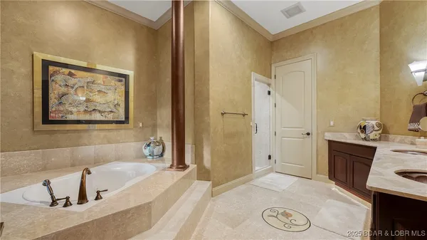 $3,295,000 | 1180 Brookhaven Lane, Sunrise Beach, MO 65079