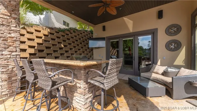 $3,295,000 | 1180 Brookhaven Lane, Sunrise Beach, MO 65079