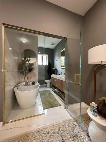 $5,800 | 2150 Southwest 46th Court, Unit 1, Dania Beach, FL 33312