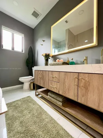 $5,800 | 2150 Southwest 46th Court, Unit 1, Dania Beach, FL 33312