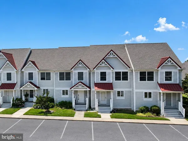 $347,900 | 9701 Village Lane, Unit 5, Ocean City, MD 21842