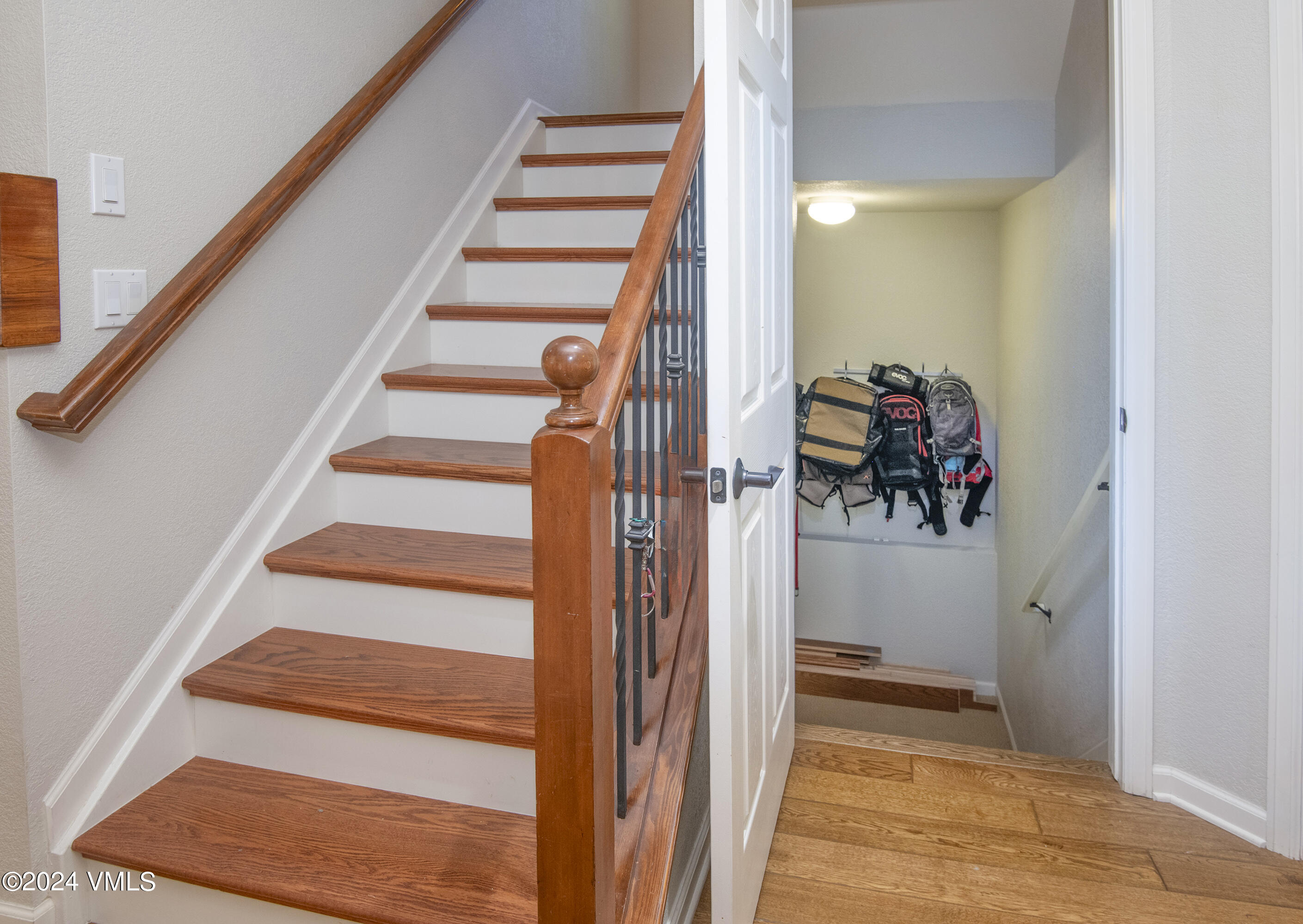 216 Mayer Street Eagle, CO 81631 - Photo 28 of 51 a view of entryway and hall