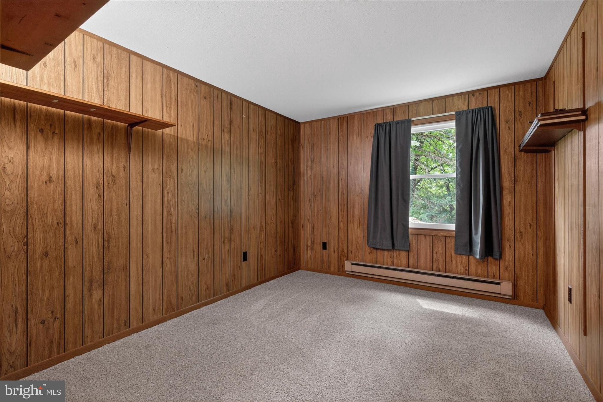 1048 Creek Road Manheim, PA 17545 - Photo 9 of 29