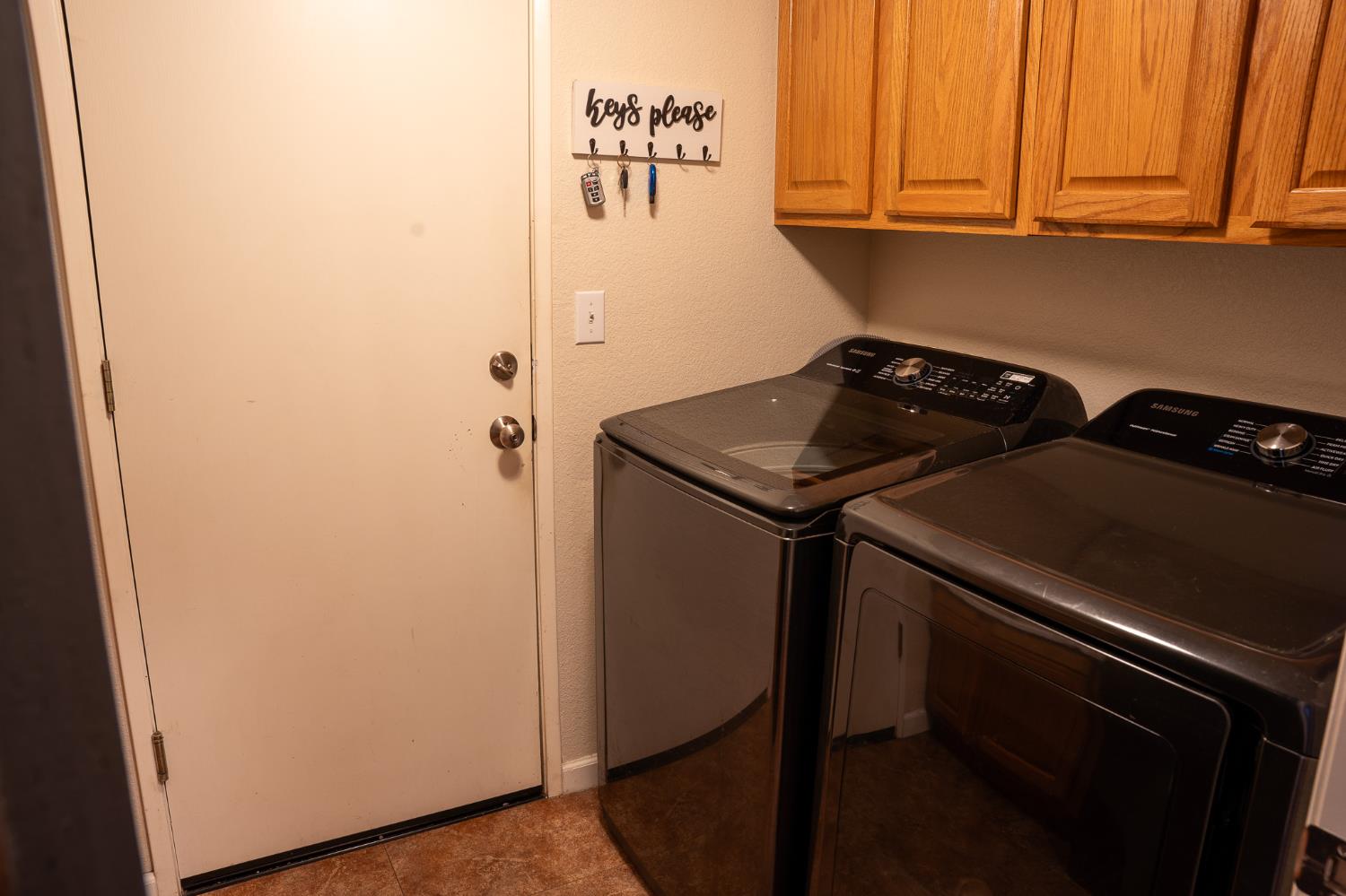 10961 Woolwich Way Mather, CA 95655 - Photo 11 of 28 a utility room with dryer and washer