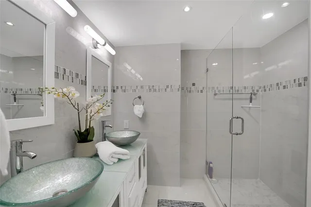 $6,800 | 3430 Galt Ocean Drive, Unit 606, Fort Lauderdale, FL 33308