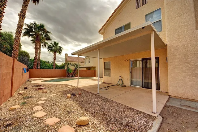 $2,195 | 8332 Monico Valley Court, Las Vegas, NV 89128