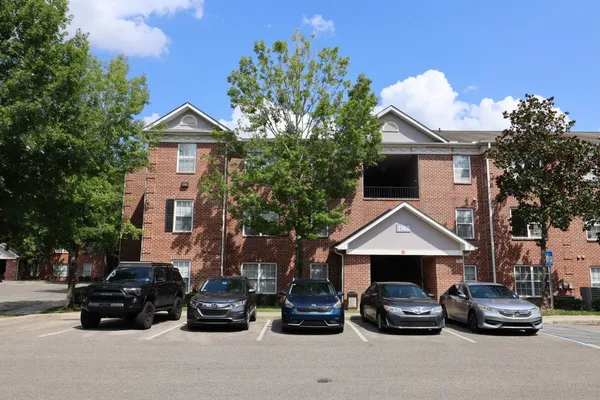 $730 | 3000 South Adams Street, Unit 824, Tallahassee, FL 32301