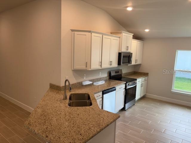 7643 Southwest 180th Circle Dunnellon, FL 34432 - Photo 4 of 18