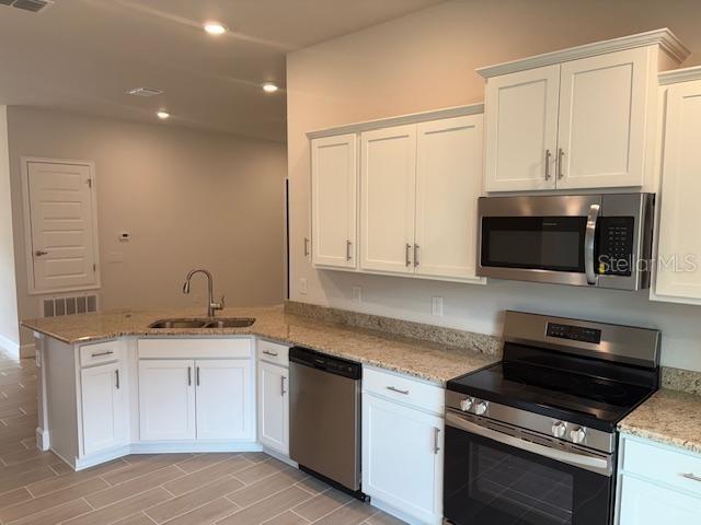 7643 Southwest 180th Circle Dunnellon, FL 34432 - Photo 5 of 18