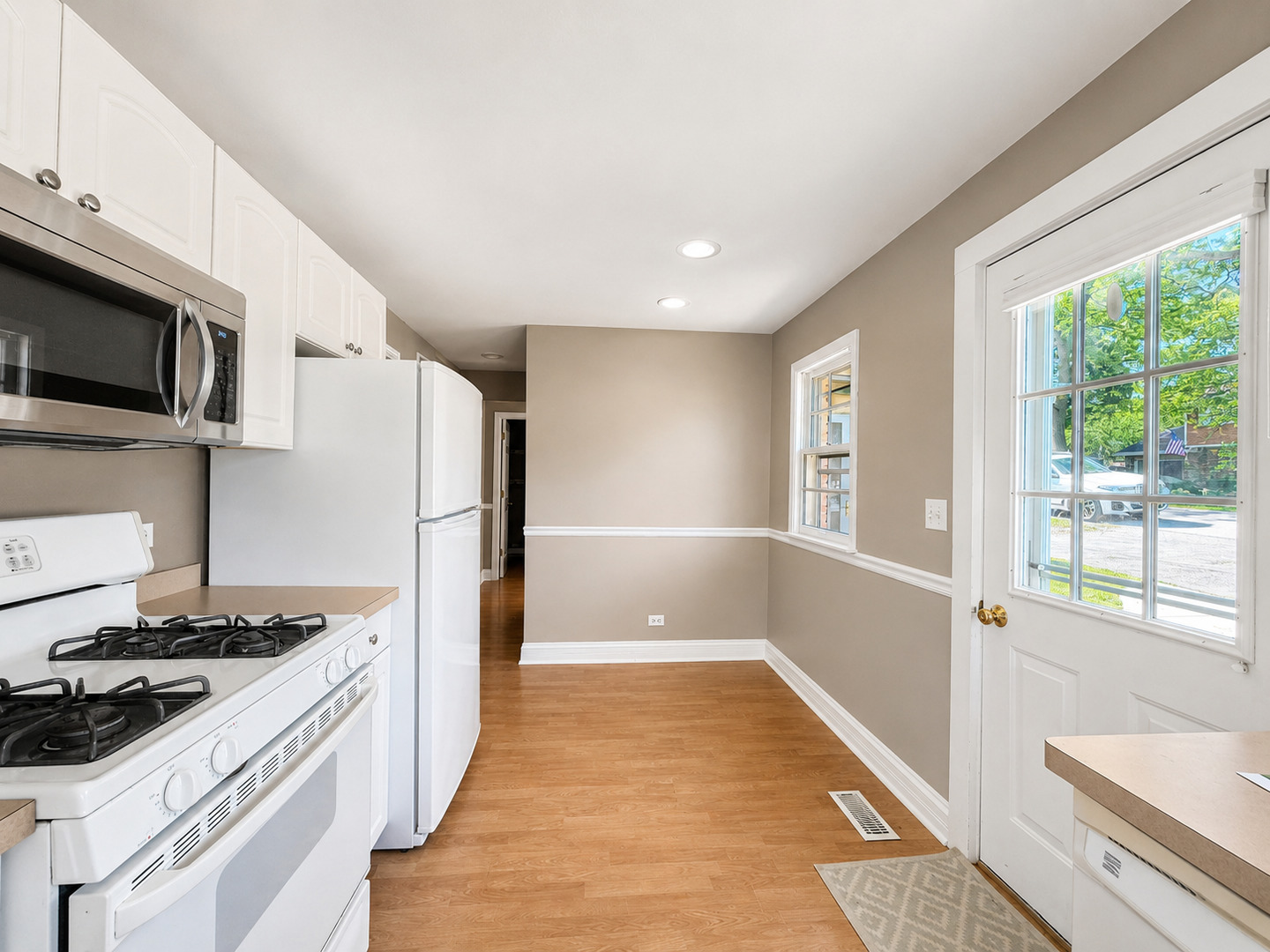 21365 West Ridge Road Lake Zurich, IL 60047 - Photo 4 of 14