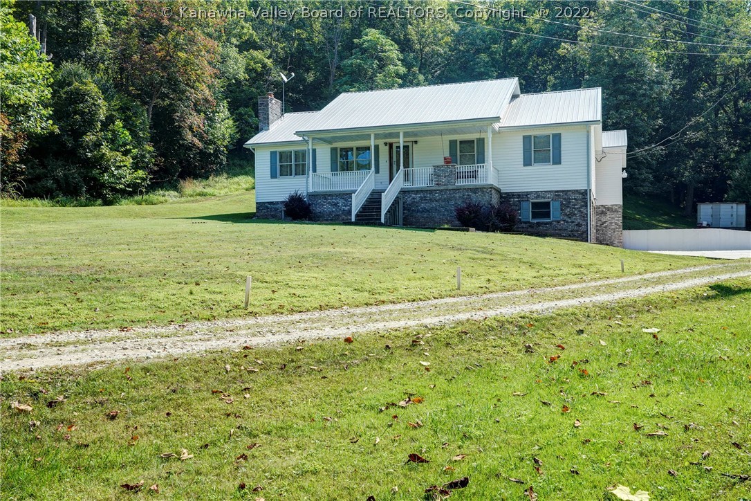4755 Fire Creek Road Charleston, WV 25313 - Photo 2 of 30 Gallery Image 2