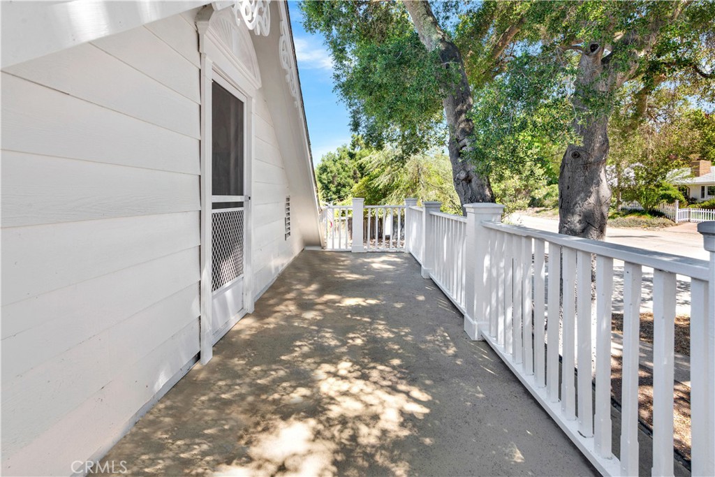 3620 Colima Road Atascadero, CA 93422 - Photo 38 of 53 back deck