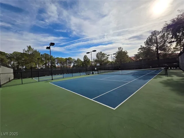 $2,100 | 2200 South Fort Apache Road, Unit 1048, Las Vegas, NV 89117