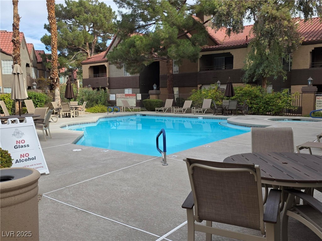 2200 South Fort Apache Road, Unit 1048 Las Vegas, NV 89117 - Photo 20 of 41