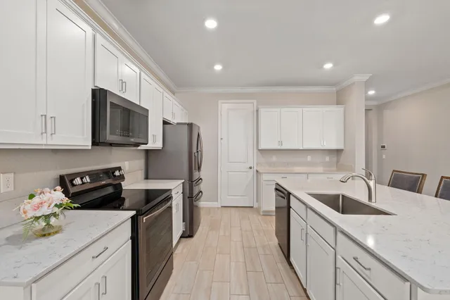 $620,000 | 12434 Northwest Lynch Lane, Port St. Lucie, FL 34987