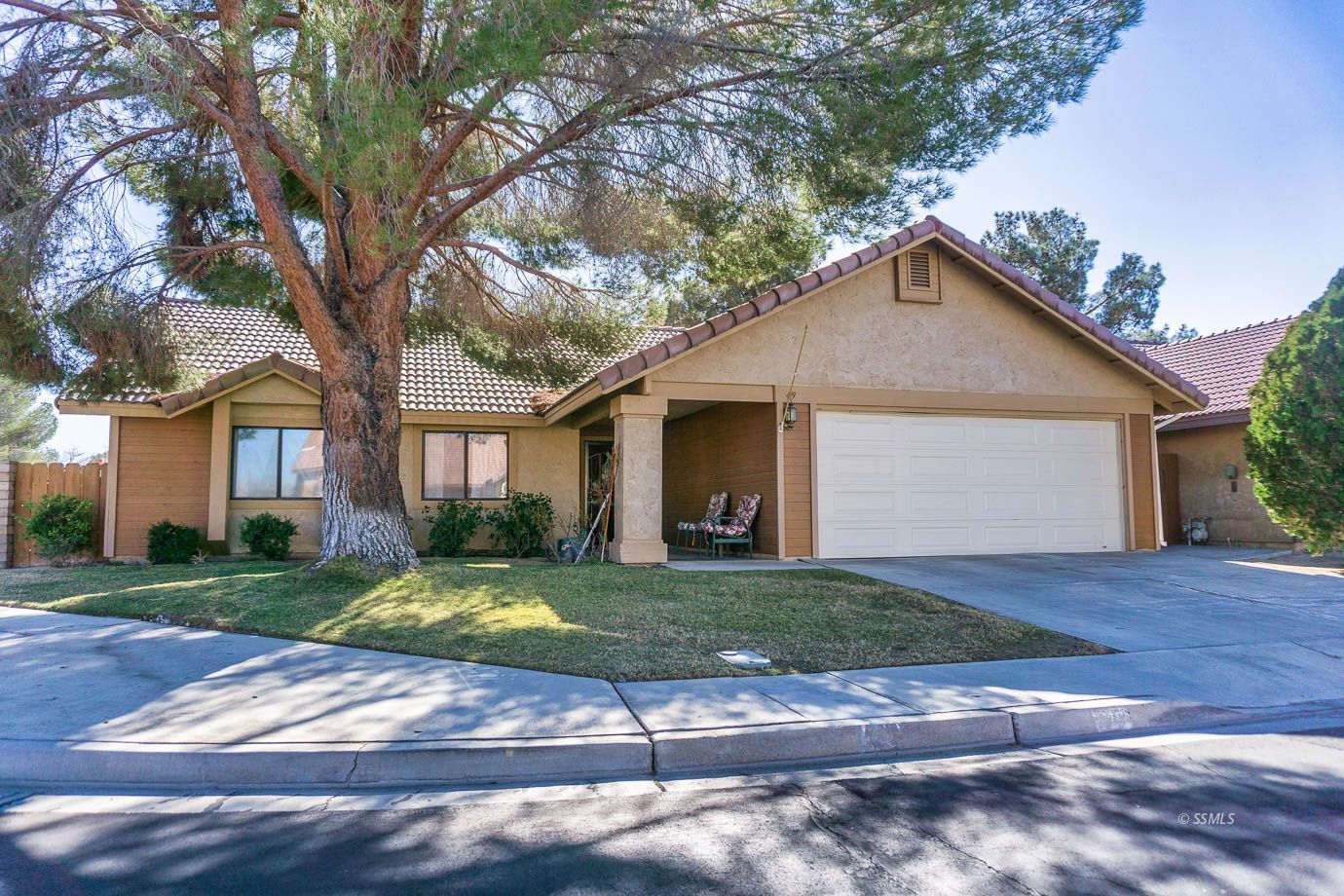 419 Mt Rainier Place Ridgecrest, CA 93555 - Photo 1 of 30 Gallery Image 1