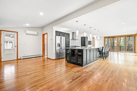 $2,250,000 | 583 Gay Street, Westwood, MA 02090