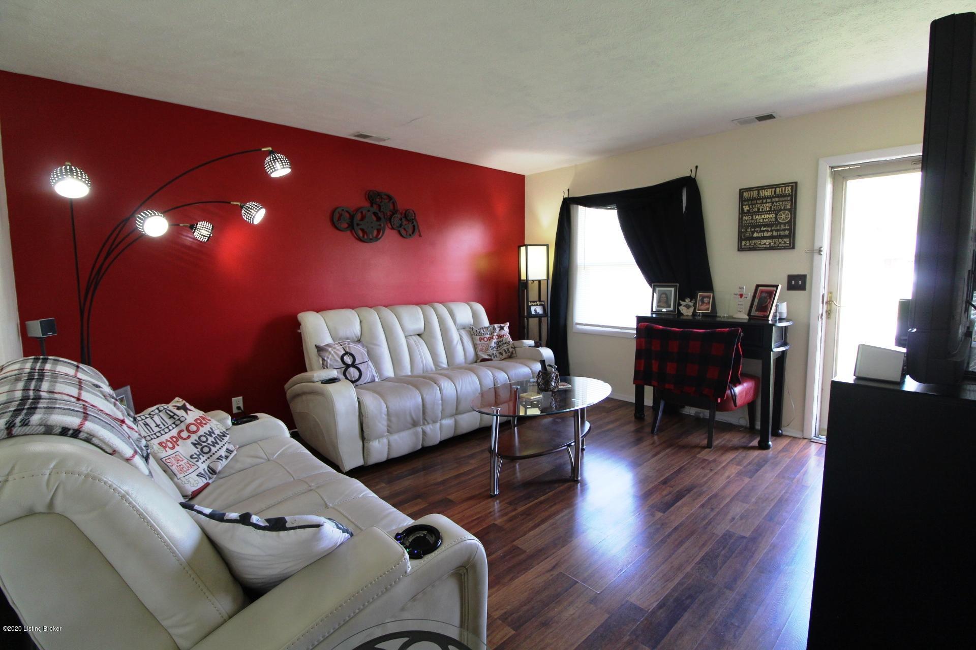 6706 Barbrook Road Louisville, KY 40258 - Photo 8 of 41 IMG_2017