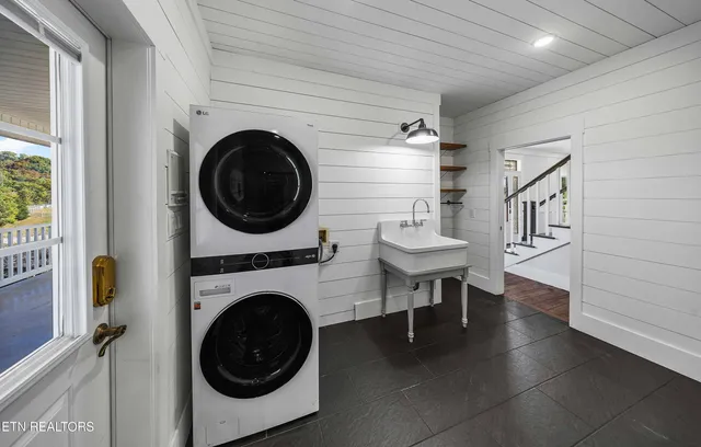 $3,300,000 | 2003 Reagan Mill Road, Maryville, TN 37803