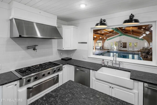 $3,300,000 | 2003 Reagan Mill Road, Maryville, TN 37803