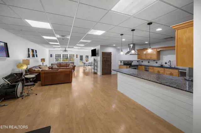 $3,300,000 | 2003 Reagan Mill Road, Maryville, TN 37803