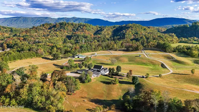 $3,300,000 | 2003 Reagan Mill Road, Maryville, TN 37803