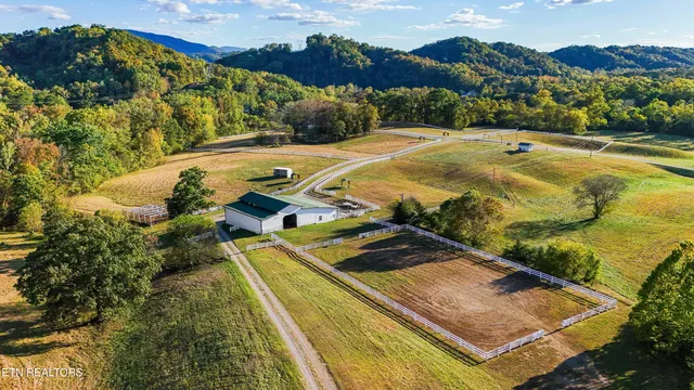 $3,300,000 | 2003 Reagan Mill Road, Maryville, TN 37803