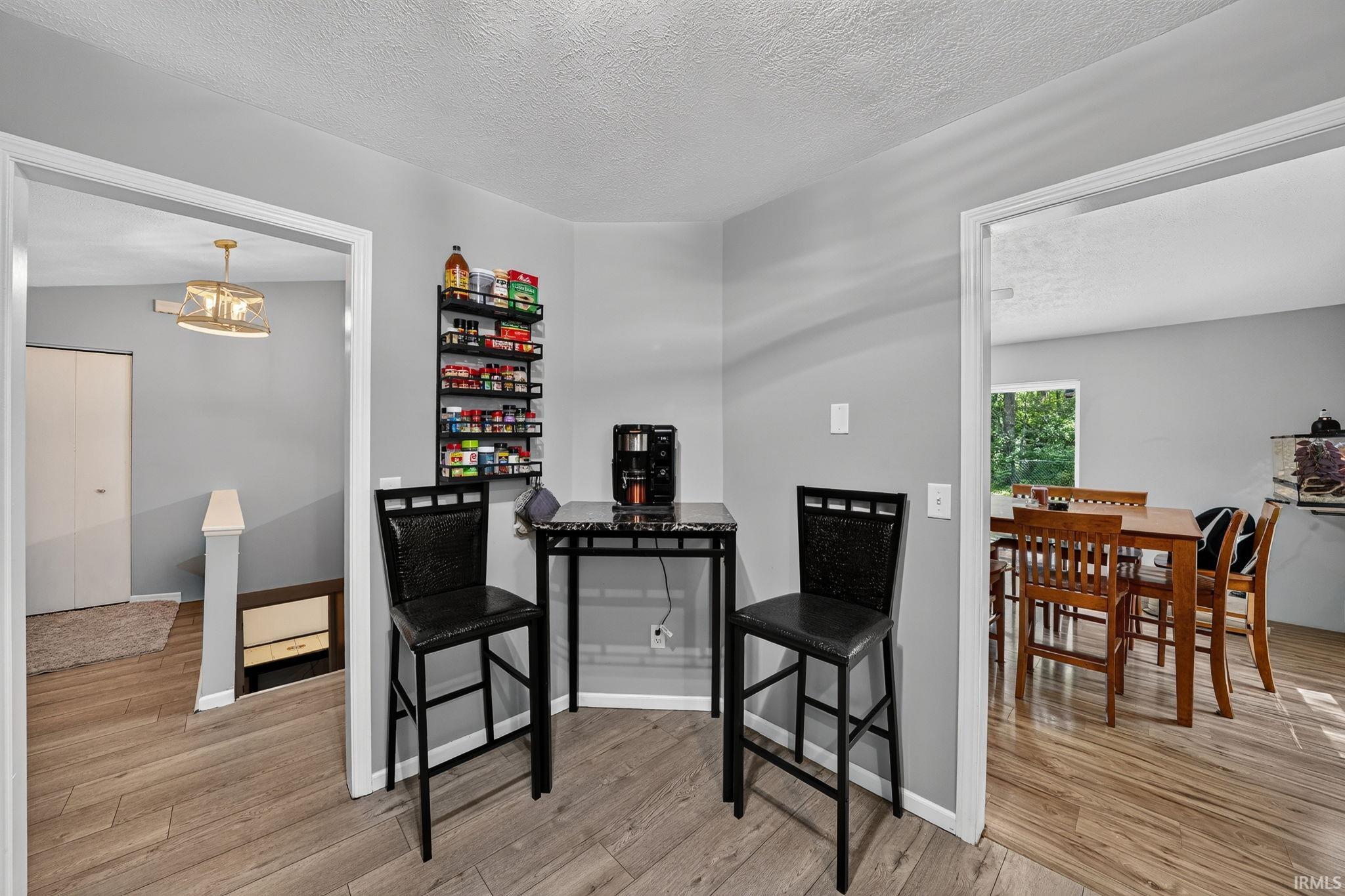 1233 Alex Way Mishawaka, IN 46545 - Photo 7 of 22
