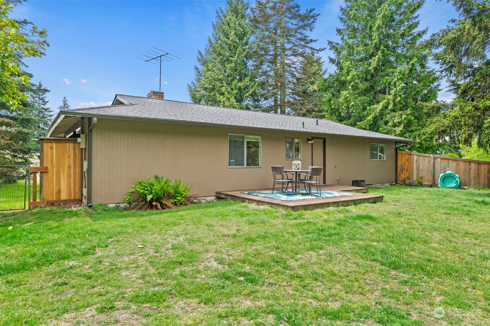 19427 29th Avenue Southeast Bothell, WA 98012 - Photo 19 of 24 Gallery Image 19
