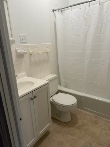 $1,500 | 47 Grove Street, Unit 47, Thomaston, CT 06787