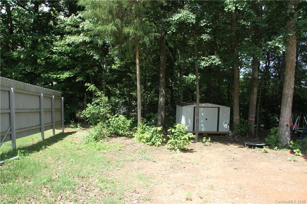 2448 Ridgecrest Drive Stanley, NC 28164 - Photo 8 of 29 Gallery Image 8