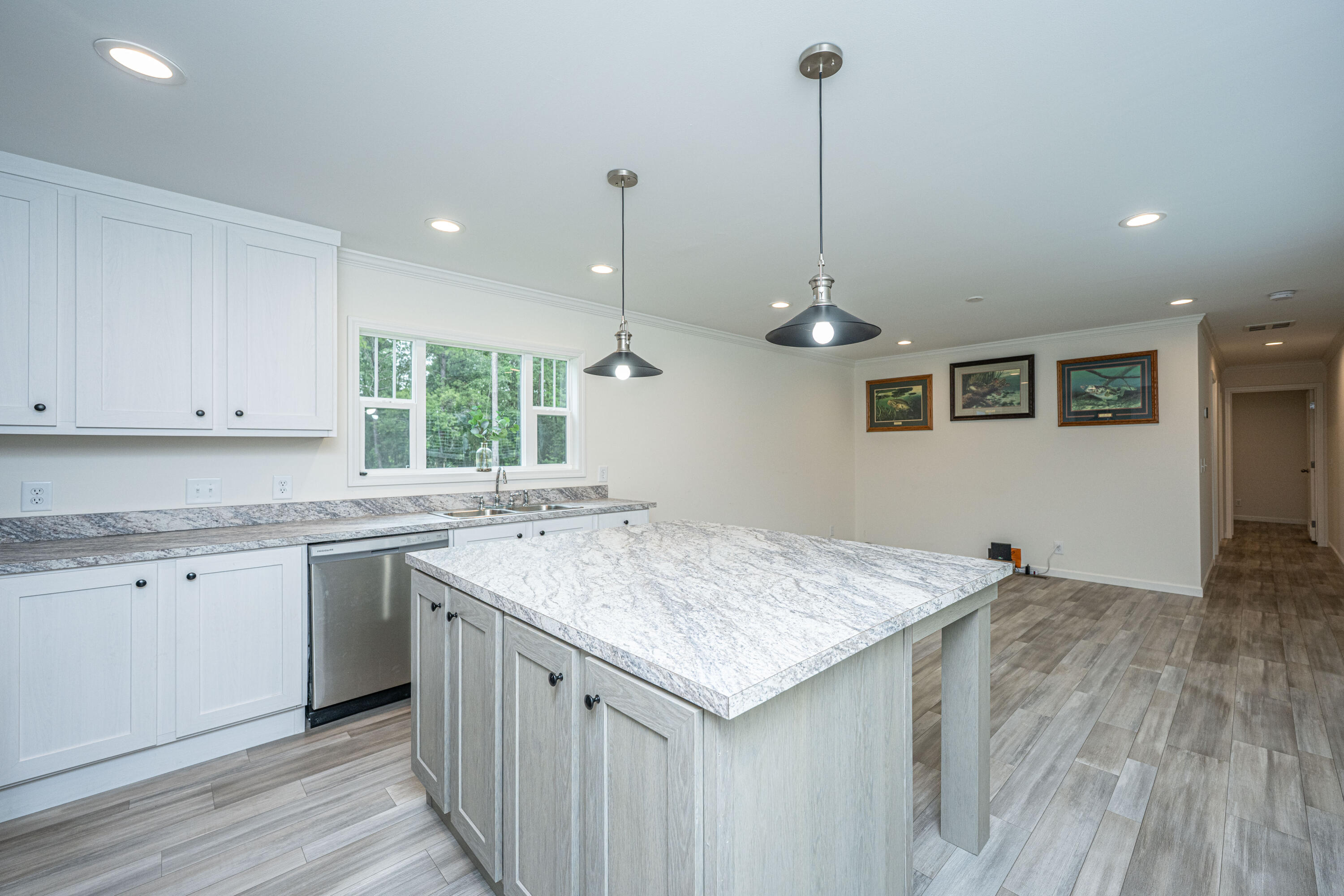 204 Wyman Road Eutawville, SC 29048 - Photo 13 of 40 Kitchen