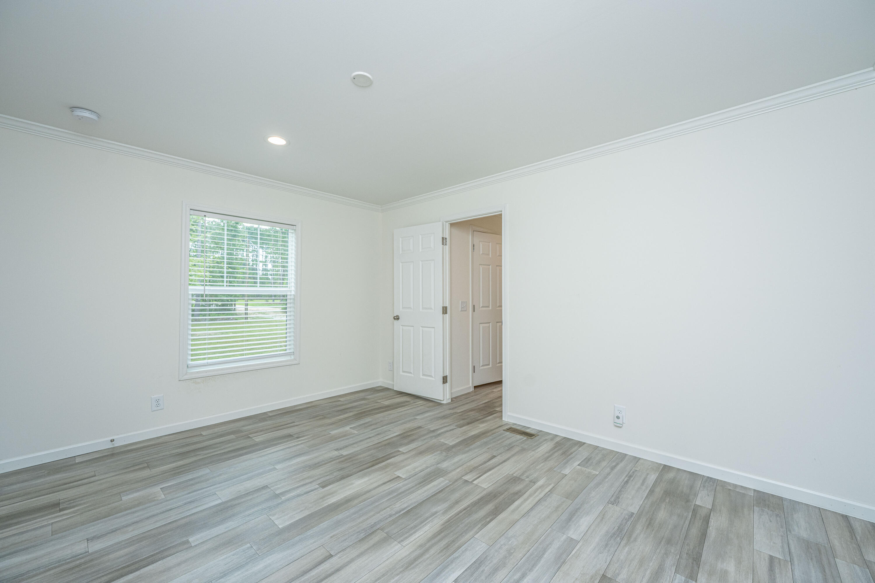 204 Wyman Road Eutawville, SC 29048 - Photo 20 of 40 Primary Bedroom