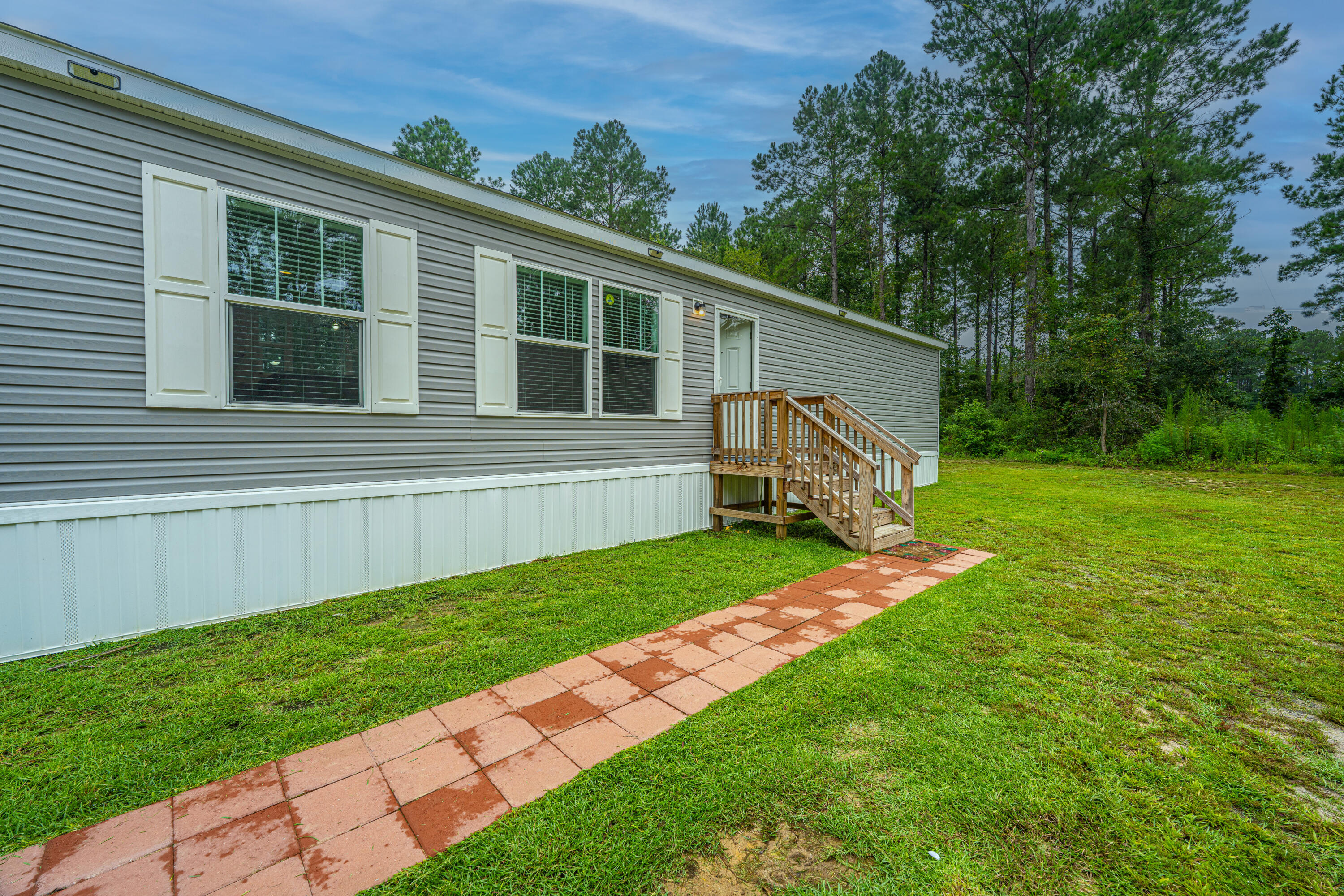 204 Wyman Road Eutawville, SC 29048 - Photo 10 of 40 Front Exterior