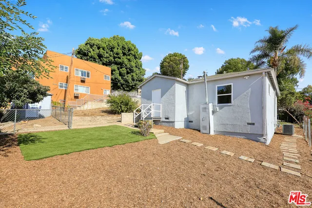 $1,260,000 | 6011 Pine Crest Drive, Los Angeles, CA 90042