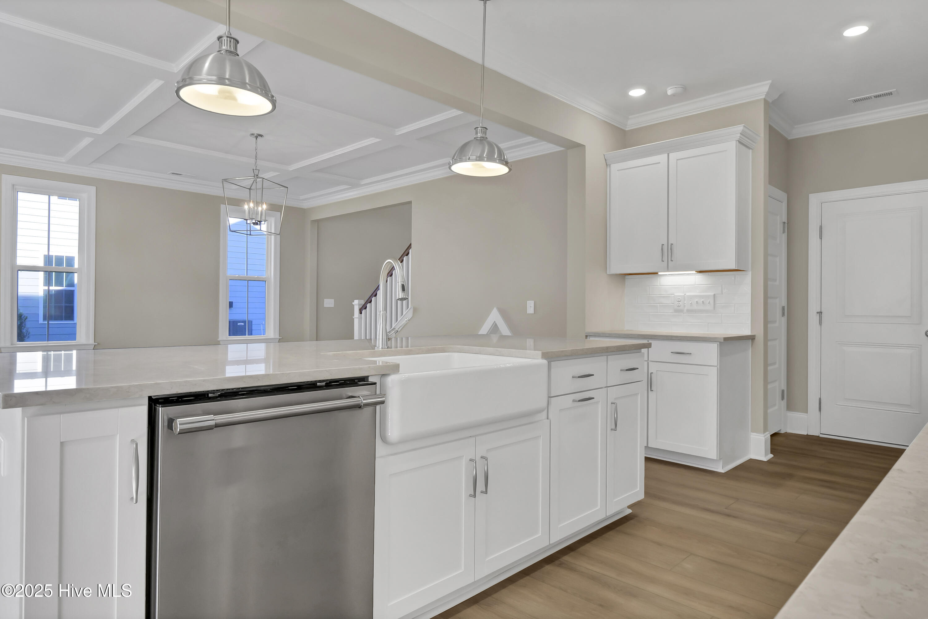 102 Planters Walk Hampstead, NC 28443 - Photo 12 of 52 Kitchen 2